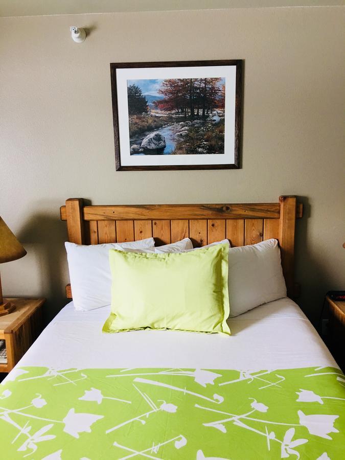 Boulder Creek Inn Donnelly Eksteriør bilde