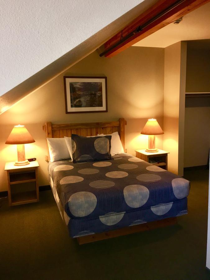 Boulder Creek Inn Donnelly Eksteriør bilde