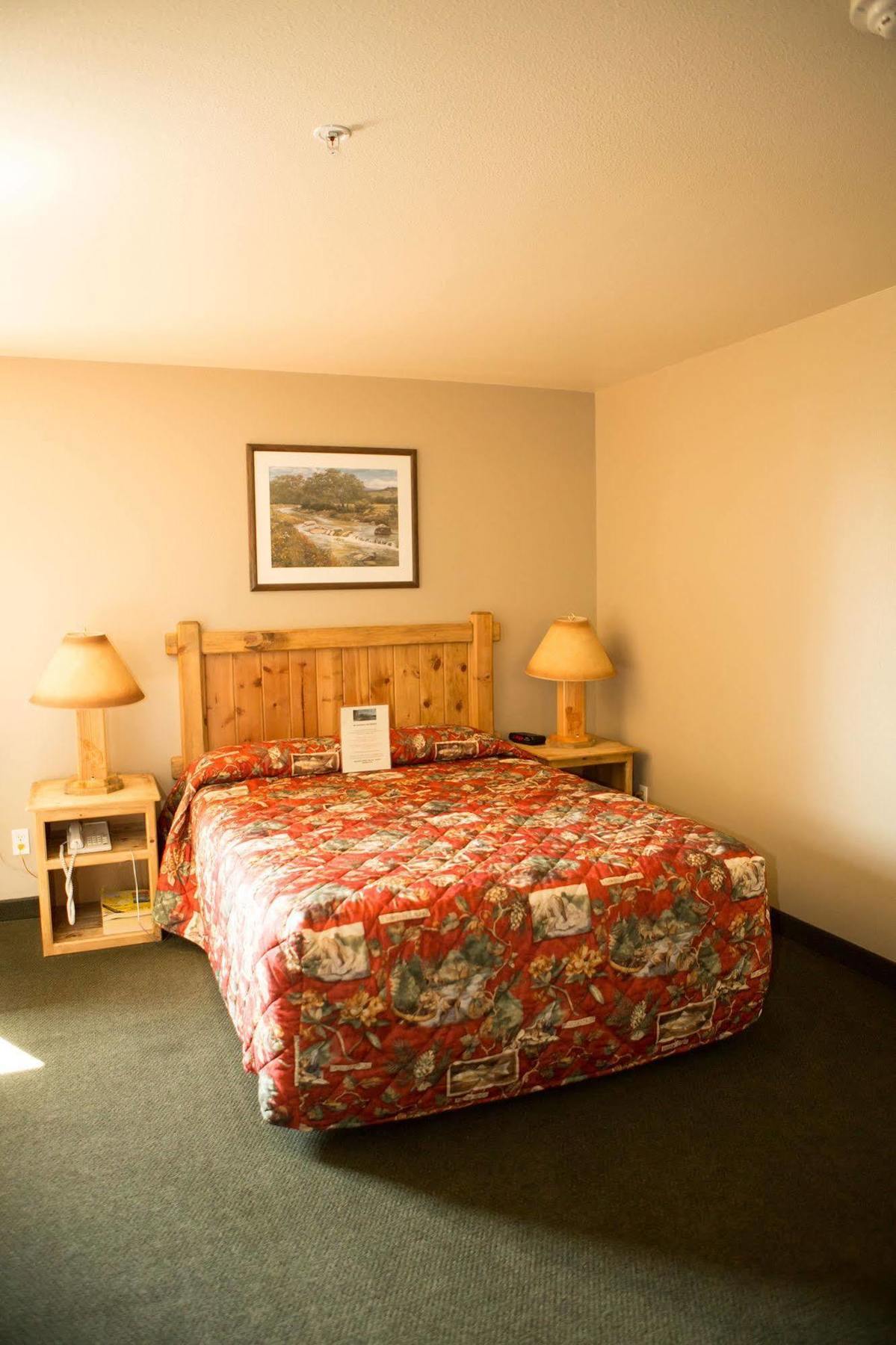 Boulder Creek Inn Donnelly Eksteriør bilde