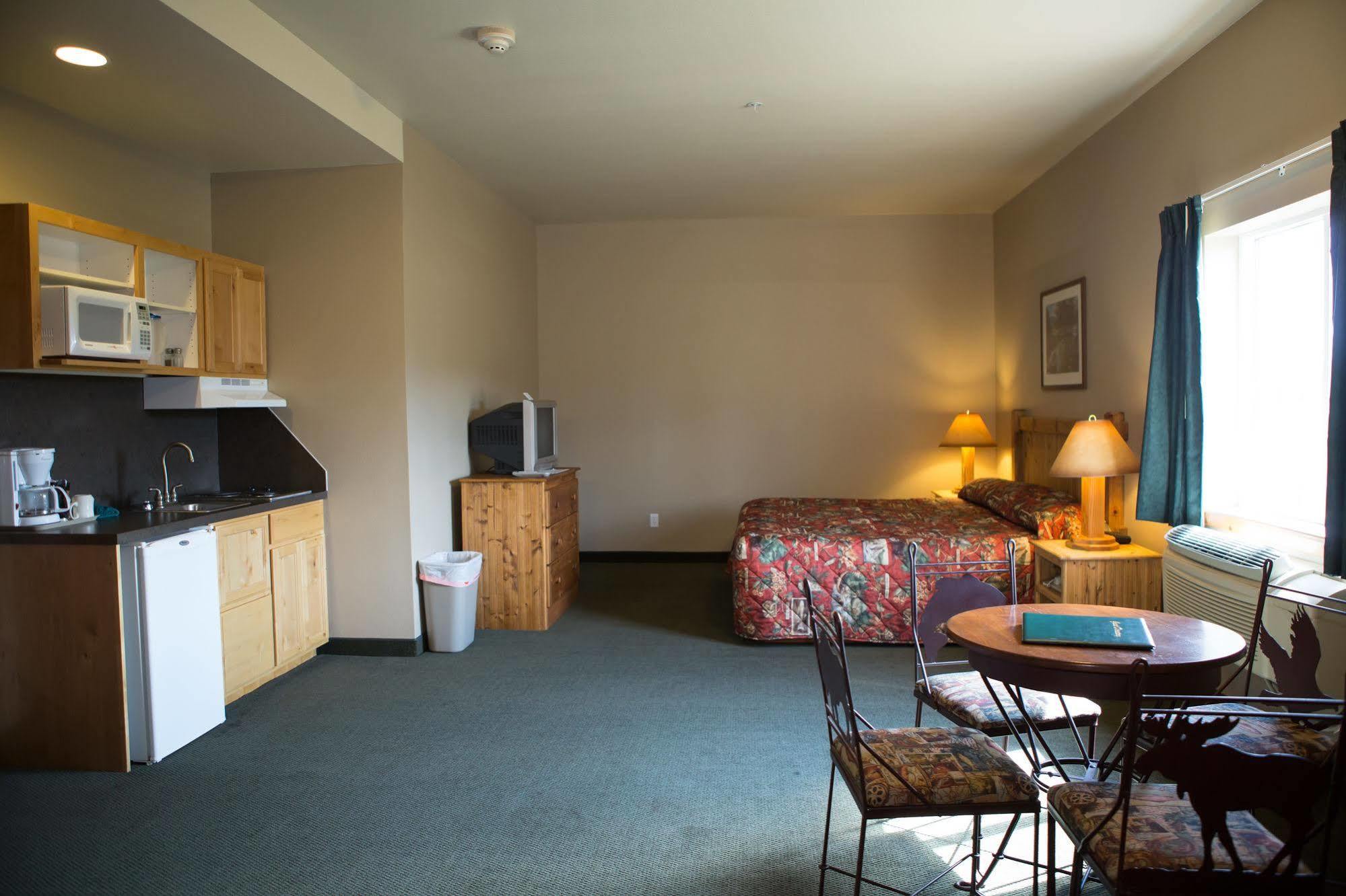 Boulder Creek Inn Donnelly Eksteriør bilde